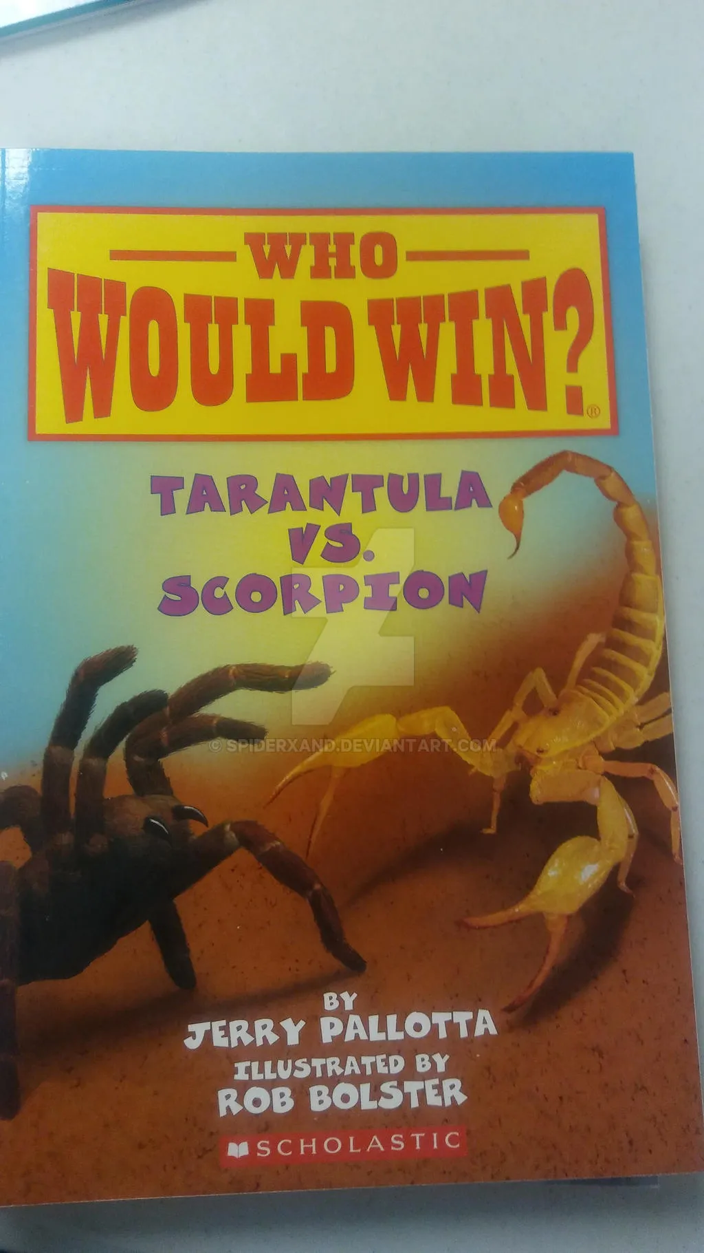 /img/18914-tarantula-hunting.webp